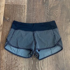 Lululemon polka dot shorts, size 4